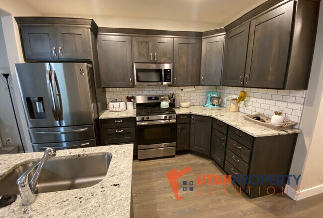 Building Photo - 12272 S Macdill Ct