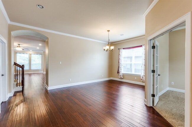 Building Photo - 413 Navigator Dr