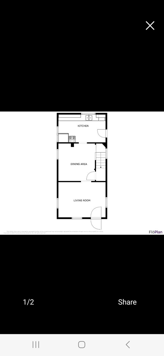 Building Photo - 912 Elm