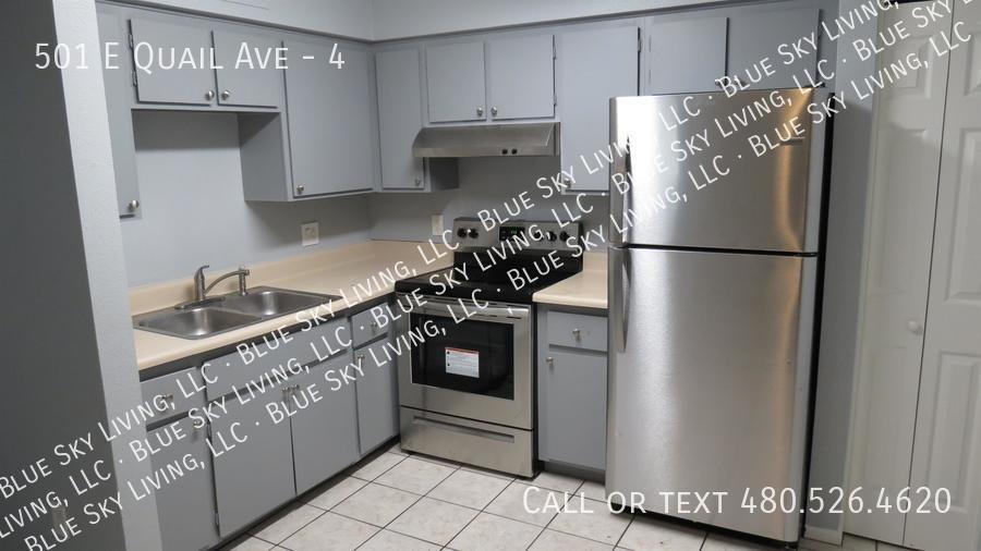 Primary Photo - 501 E Quail Ave