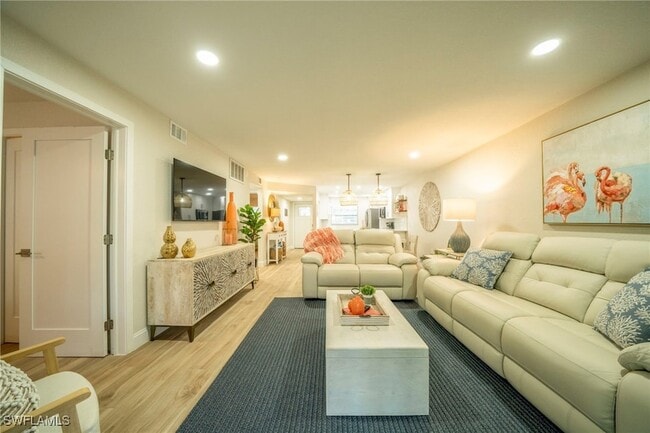 Building Photo - 17451 Overhill Dr