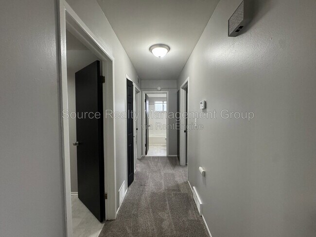 Foto del edificio - 413 St John St