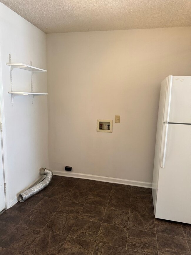 Photo - N Whisnant Quad Apartment
