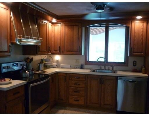 Foto del edificio - 6 Riverside Dr