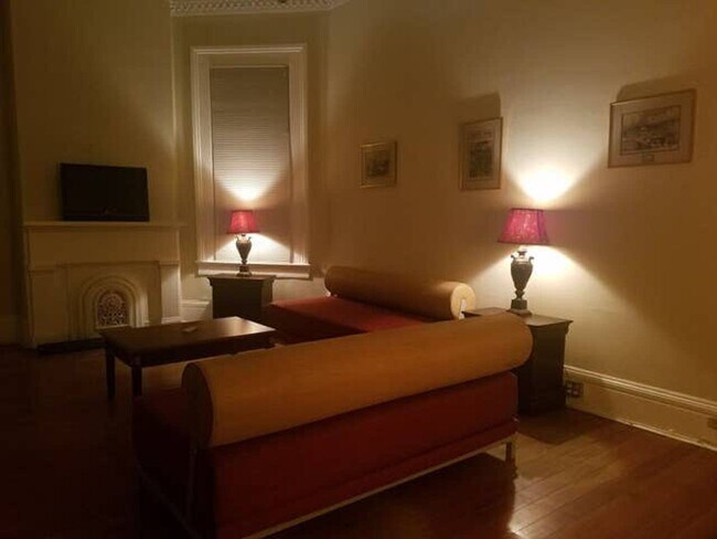 Foto del edificio - 7731 Maple St