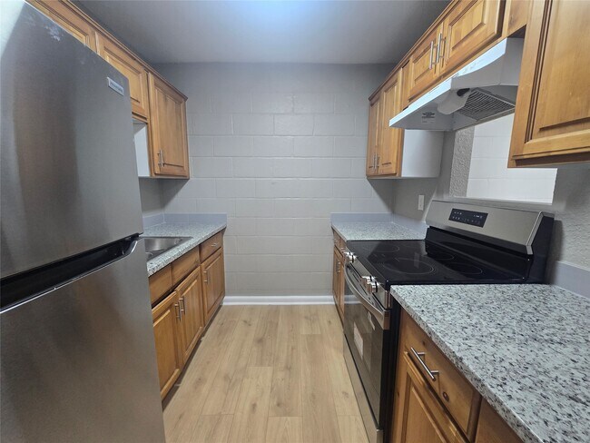 Foto del edificio - 4217 Sealy Ave