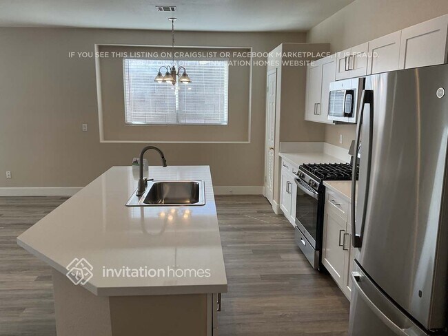 Building Photo - 7637 Adornment Ct