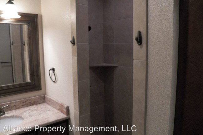 Foto del edificio - 3 br, 2 bath House - 180 Mariposa