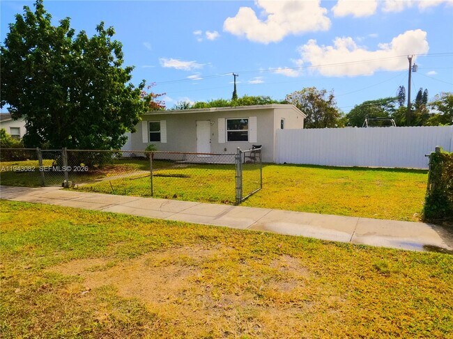 Foto del edificio - 10450 SW 182nd St