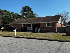 Building Photo - 436 Longleaf Rd