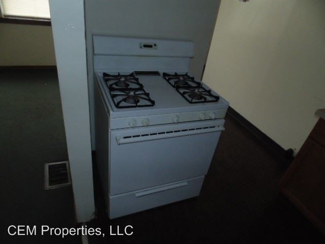 Building Photo - 296 Scio St