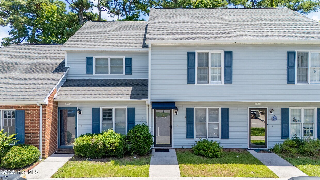 Foto principal - 126 Crystal Pines Ct
