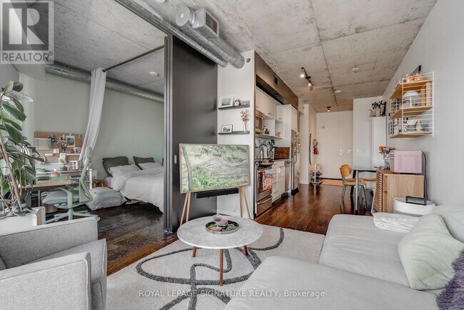 Building Photo - 51 Trolley Cres