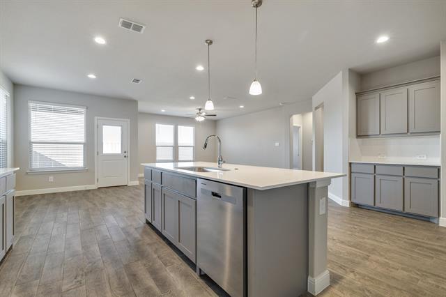 Building Photo - 14625 Delphinus Dr