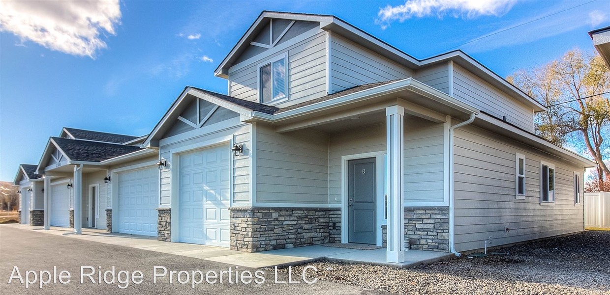 Foto principal - 2407 Woolsey Ln
