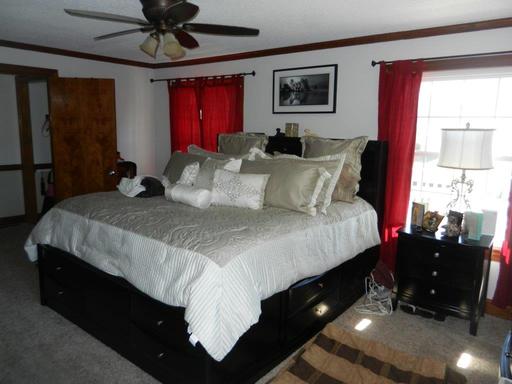 Building Photo - 2608 Roundtree Cir