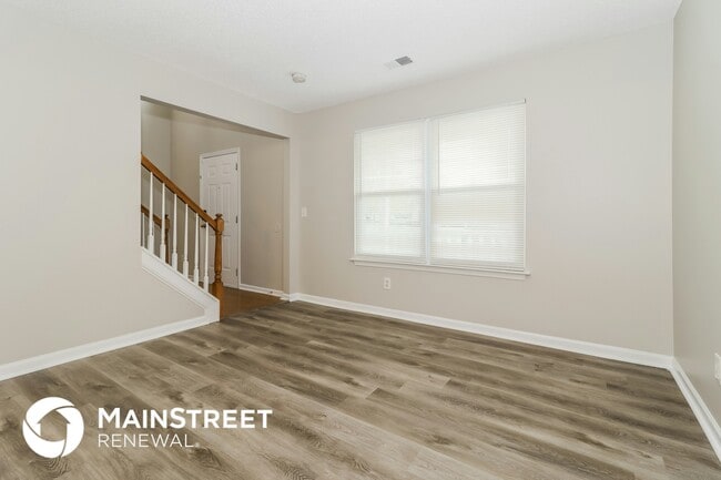 Building Photo - 13 Rosebury Ct