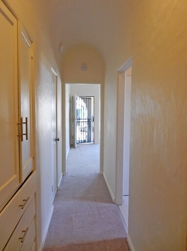 Foto del edificio - 5216 Roseland St