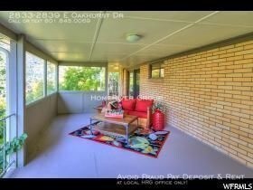 Building Photo - 2833-2839 Oakhurst Dr