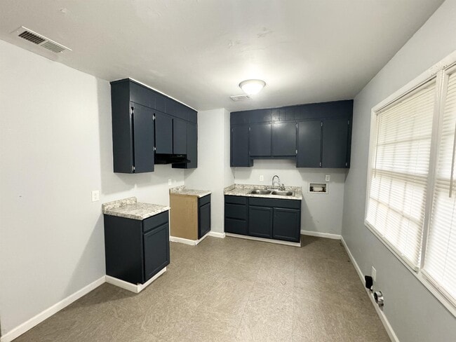Building Photo - 3258 Lancing Ln