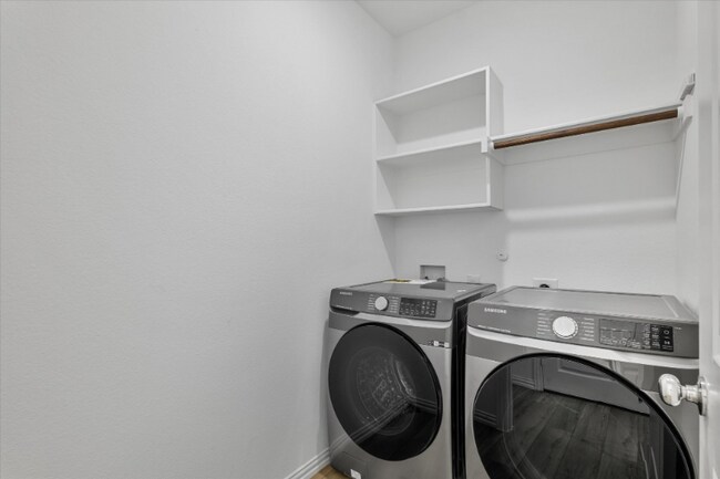 Foto del edificio - 1231 Sequoia Ln
