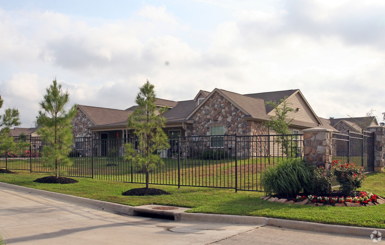 Foto del edificio - The Lodge at Silverdale