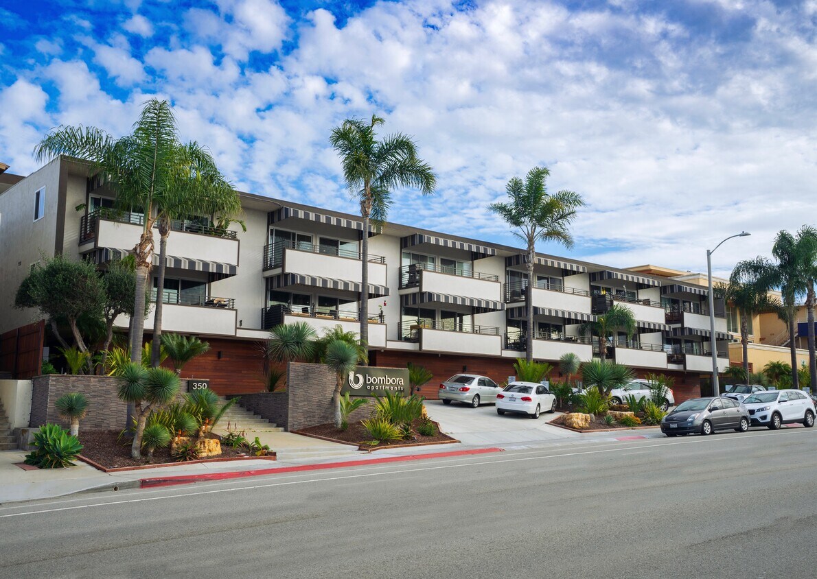Foto principal - 350 Palos Verdes Blvd