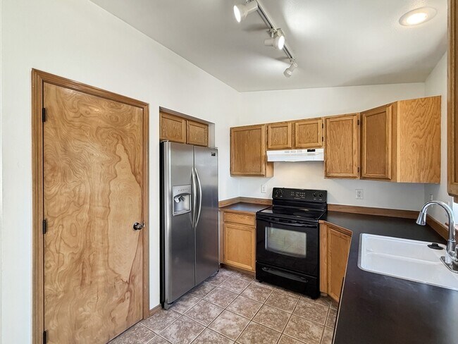 Foto del edificio - 2565 N Stagecoach Dr