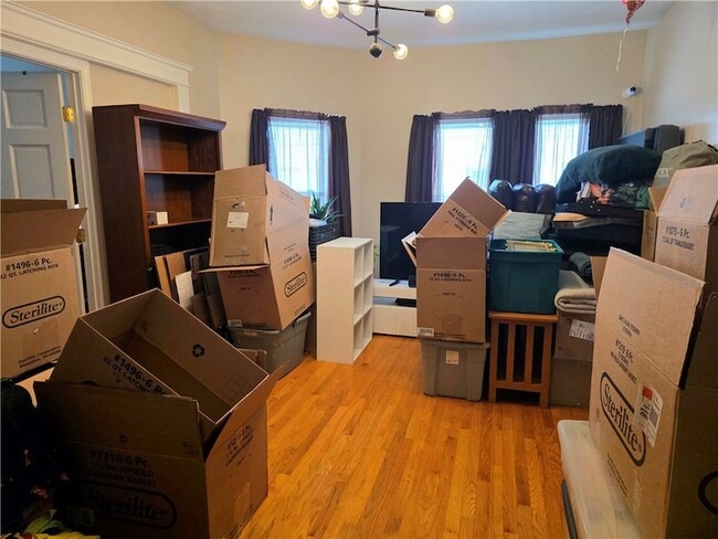 Photo - 3103 Pawtucket Ave House