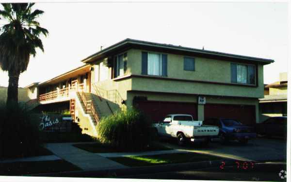 Primary Photo - The Oasis Apartments