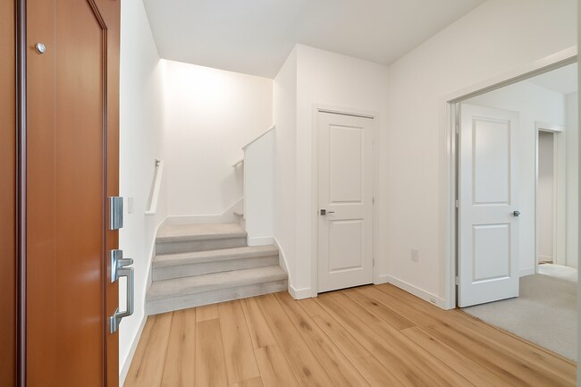 Foto del edificio - 142 Juniper Dr