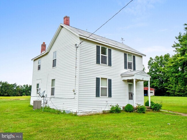 Building Photo - 356 Cropp Rd