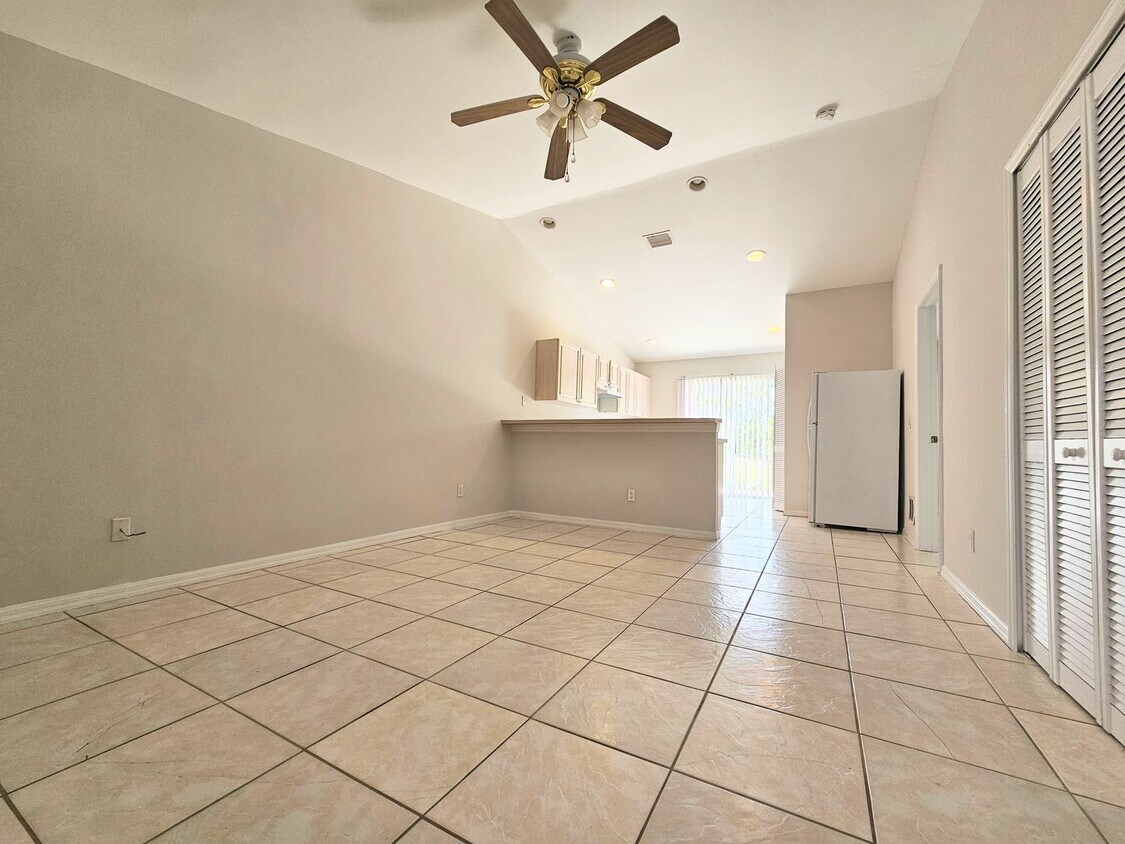 Primary Photo - 3BR/2BA for $1,425 — plus get 2 weeks free rent!