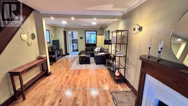 Photo principale - 457 Mortimer Ave