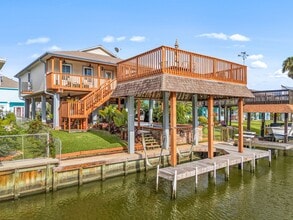 Building Photo - 5 S Sandpiper