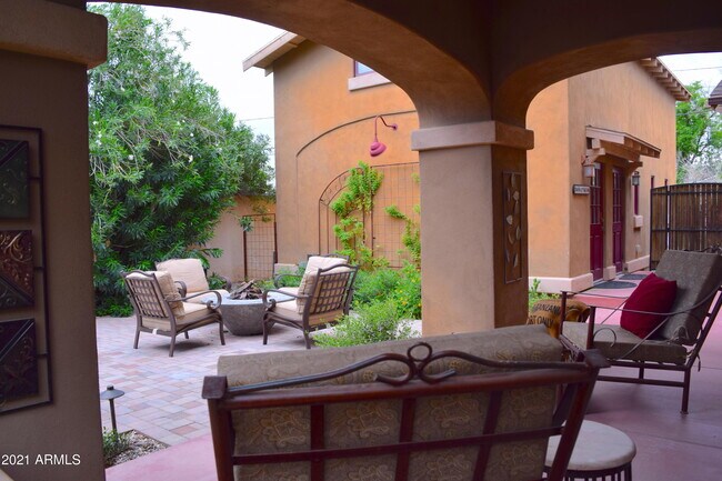 Foto del edificio - 2016 N 1st Ave