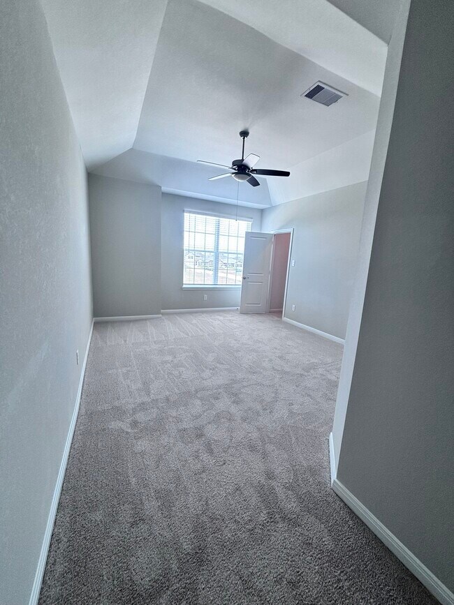 Building Photo - 14305 Port Jackson Dr
