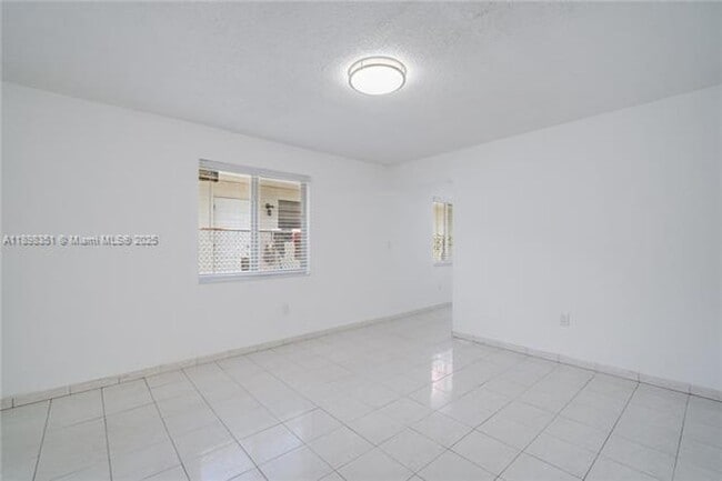 Photo - 3437 SW 25th St Apartment