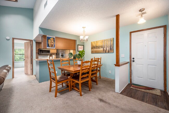 Foto del edificio - 8695 Yukon St