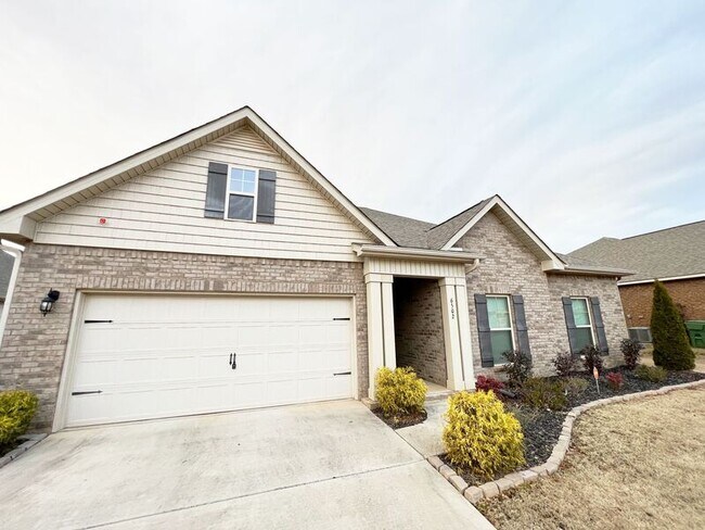 Foto del edificio - 6502 Moon Crest Ln NW