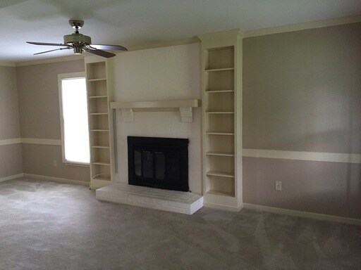 Building Photo - 9713 Wendhurst Dr