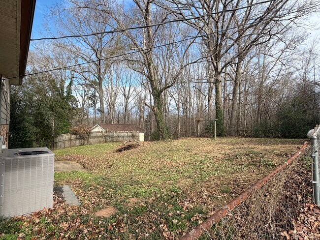 Foto del edificio - 308 Donna Ave