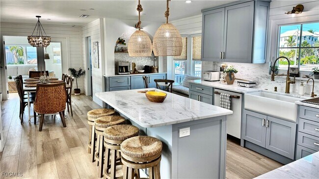 Building Photo - 4969 Estero Blvd