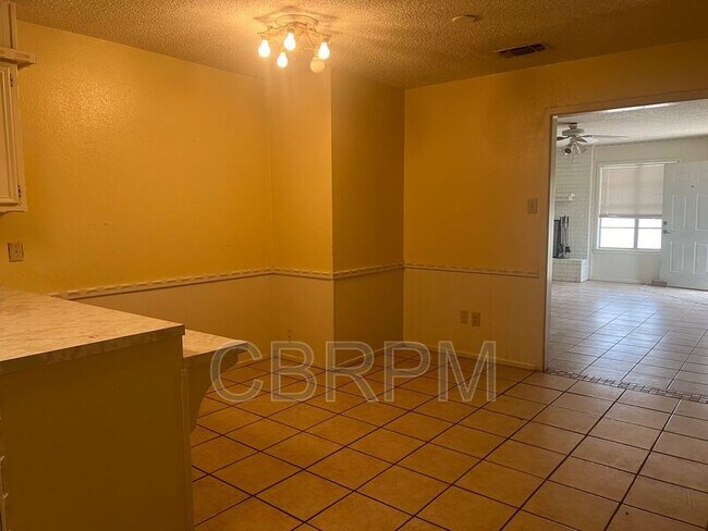 Foto del edificio - 4702 66th St