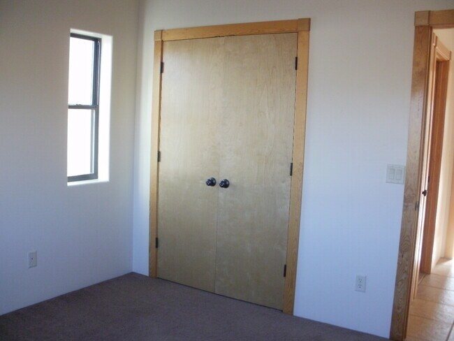 Building Photo - HOUSE: LAKE MONTEZUMA/RIMROCK