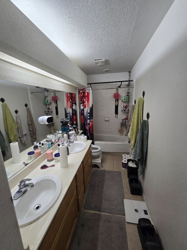 Foto del edificio - 5516 Via Del Viento Ave