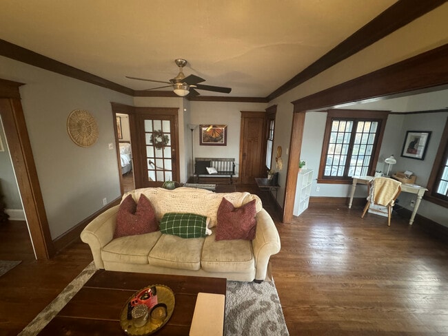 Building Photo - 3615 N Maryland Ave