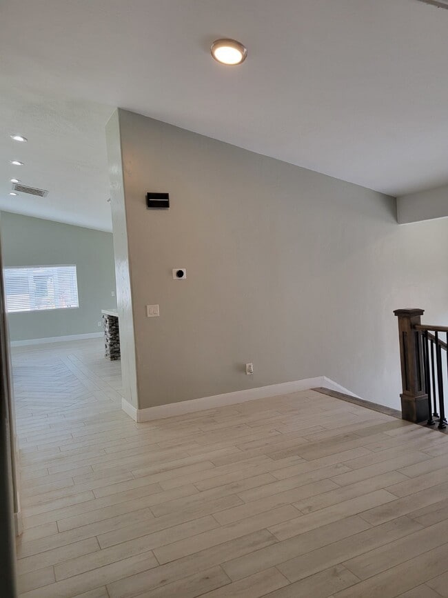 Building Photo - Spacious CUSTOM 4-Bedroom Home with 3 Bathrooms and an office in Hildale, UT - A Must-See Rental ...