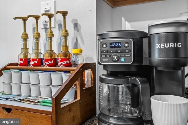 Foto del edificio - 569 N 20th St