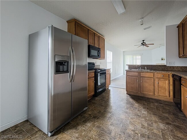 Foto del edificio - 2212 Sotterley Ln